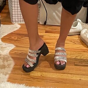 Vintage Guess Y2K Chunky Heel